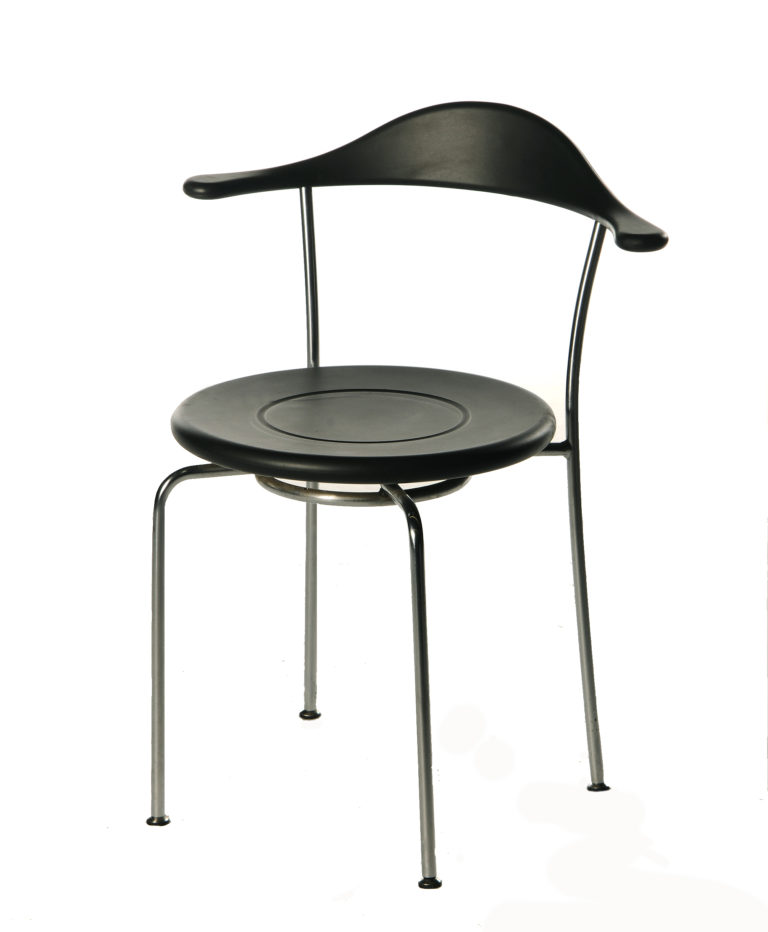 "NAPO" CHAIR - BLACK