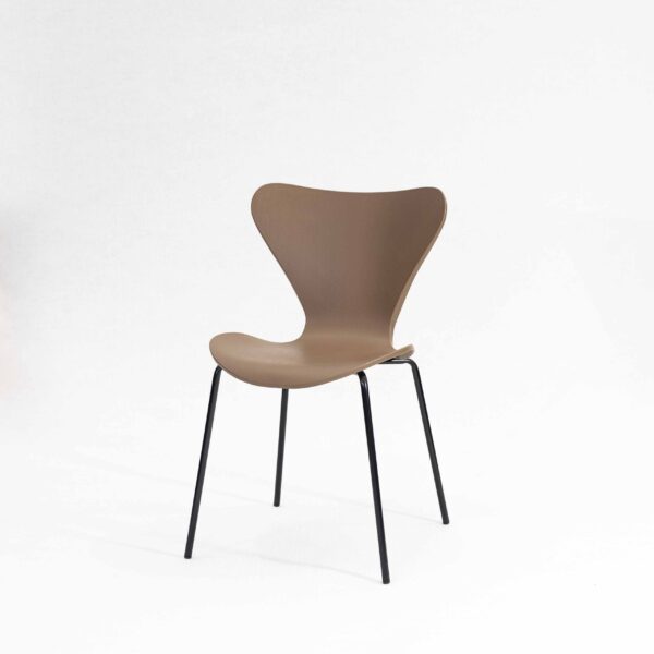 Wave chair, sand