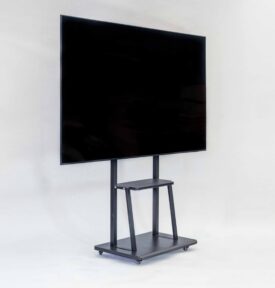 85" TV PÅ STATIV