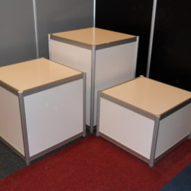 PODIUM 70x70x50