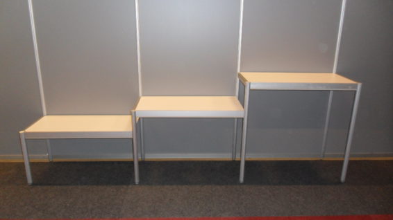 WALL FIXED SHELF WITH BEN H. 50CM.